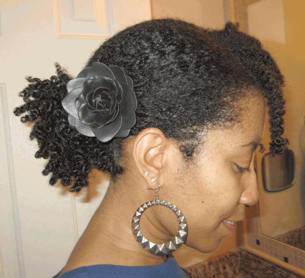 side pony hairstyle with natural hair
